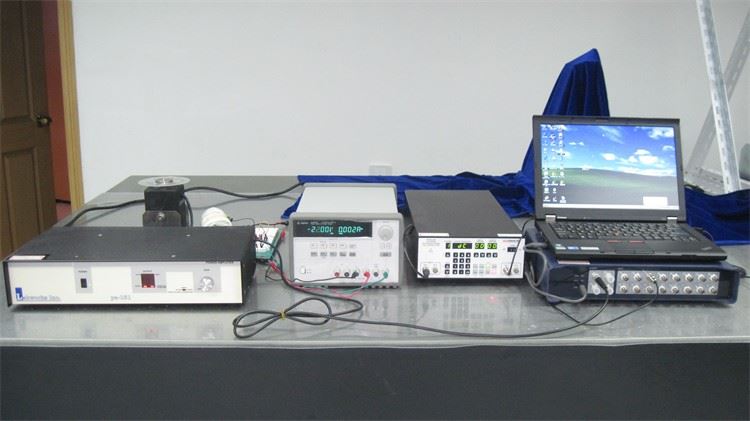 Анализатор динамических сигналов шума и вибрации UM-7016